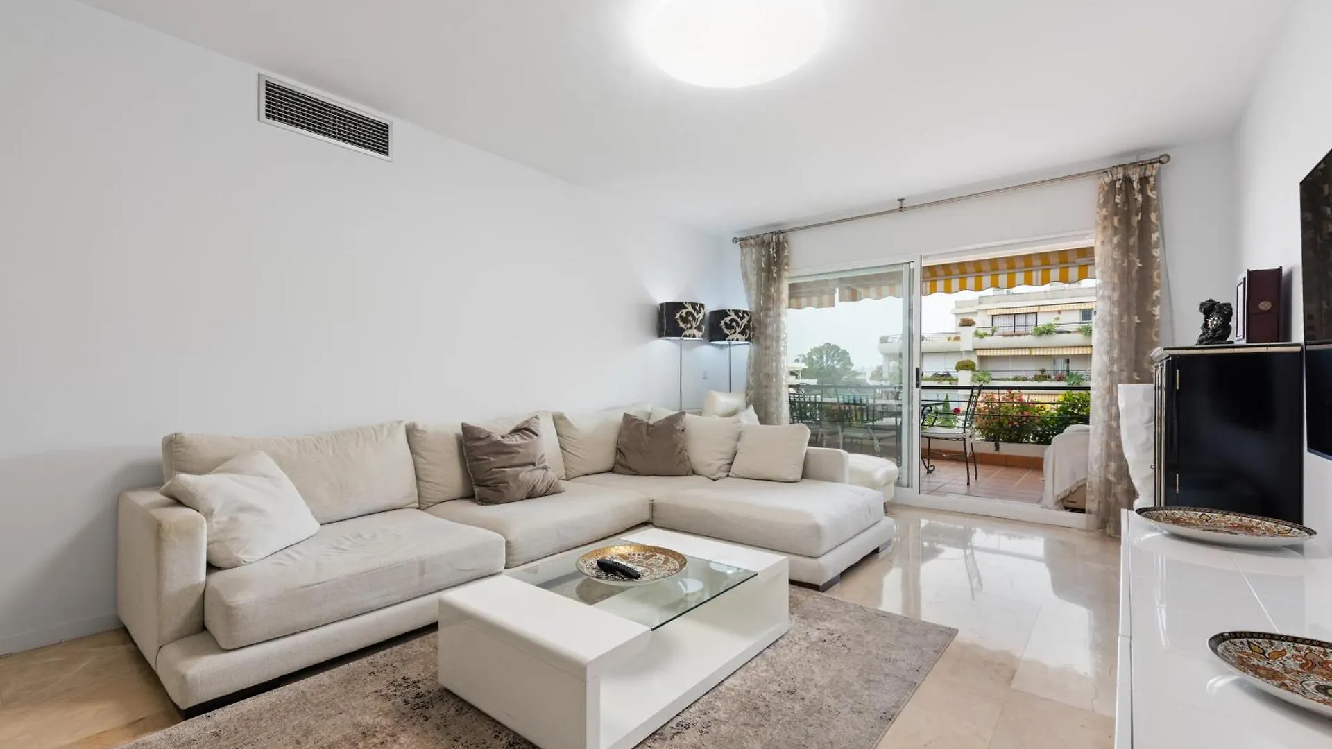 Apartamento Familiar Guadalmina 마르베야 아파트